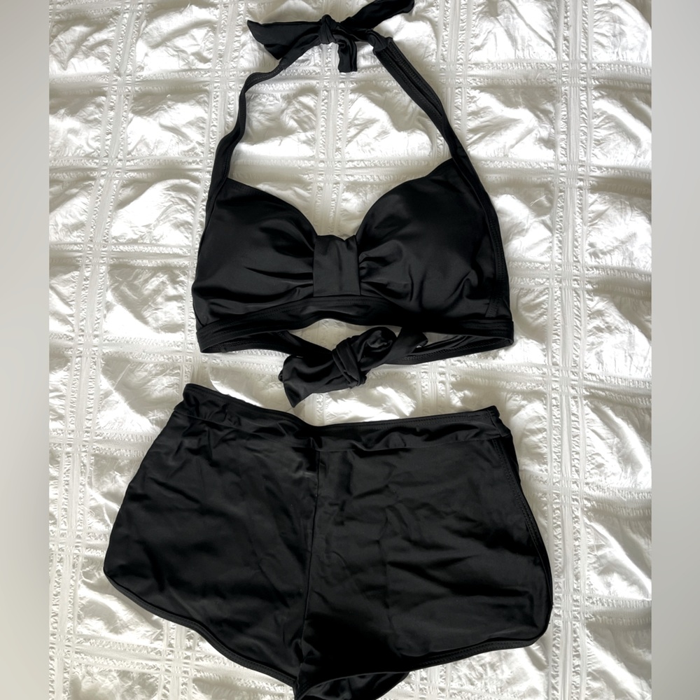 ♥️SALE! HALTER TOP BIKINI NWOT